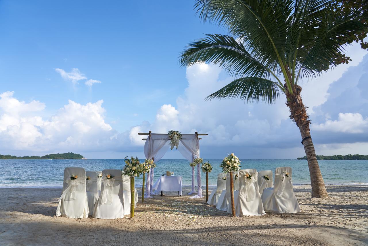 Sala Samui Chaweng Beach Resort Esterno foto Beach wedding