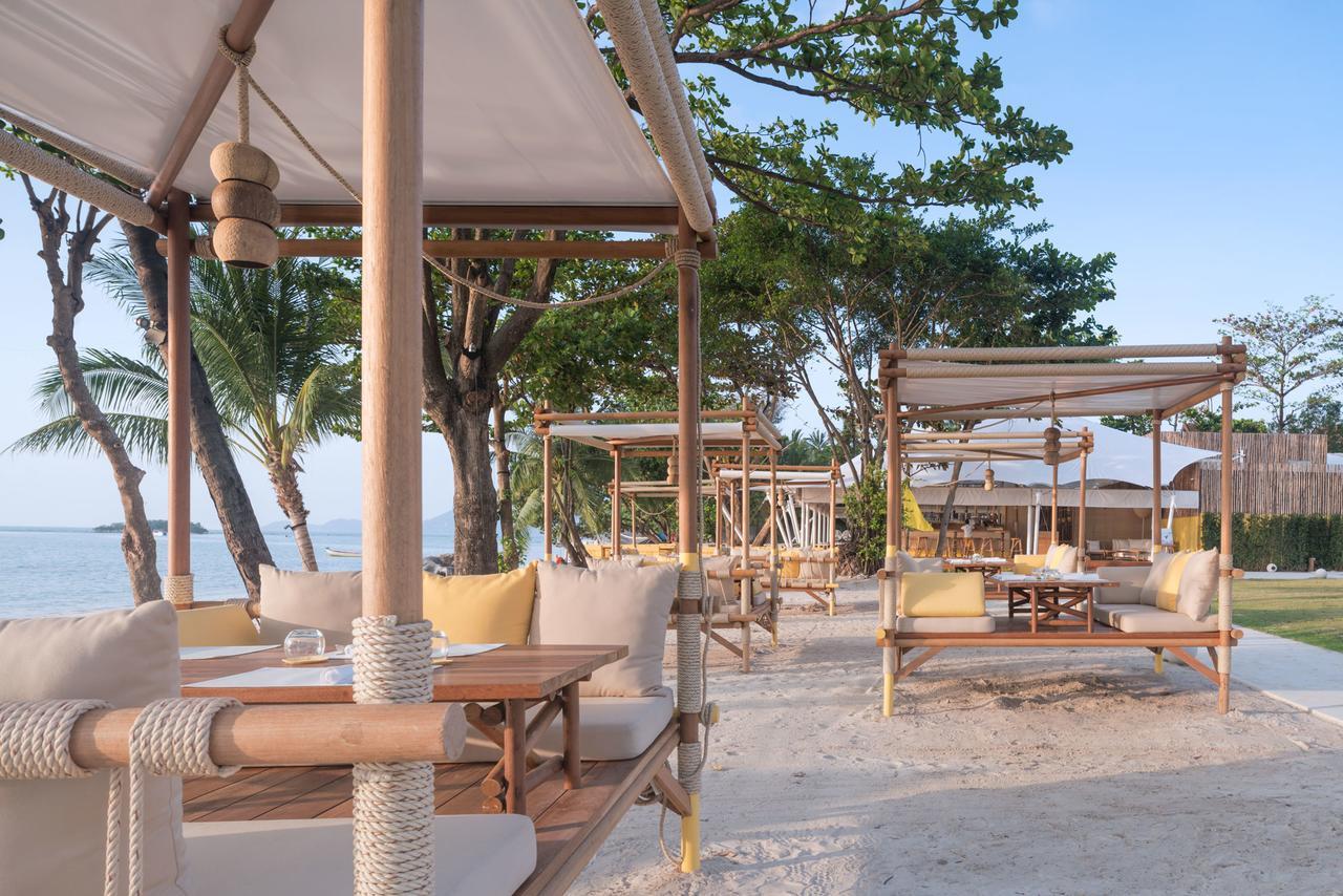 Sala Samui Chaweng Beach Resort Esterno foto Beachfront restaurant